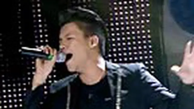 Ilham (Smash) - Some One Like You