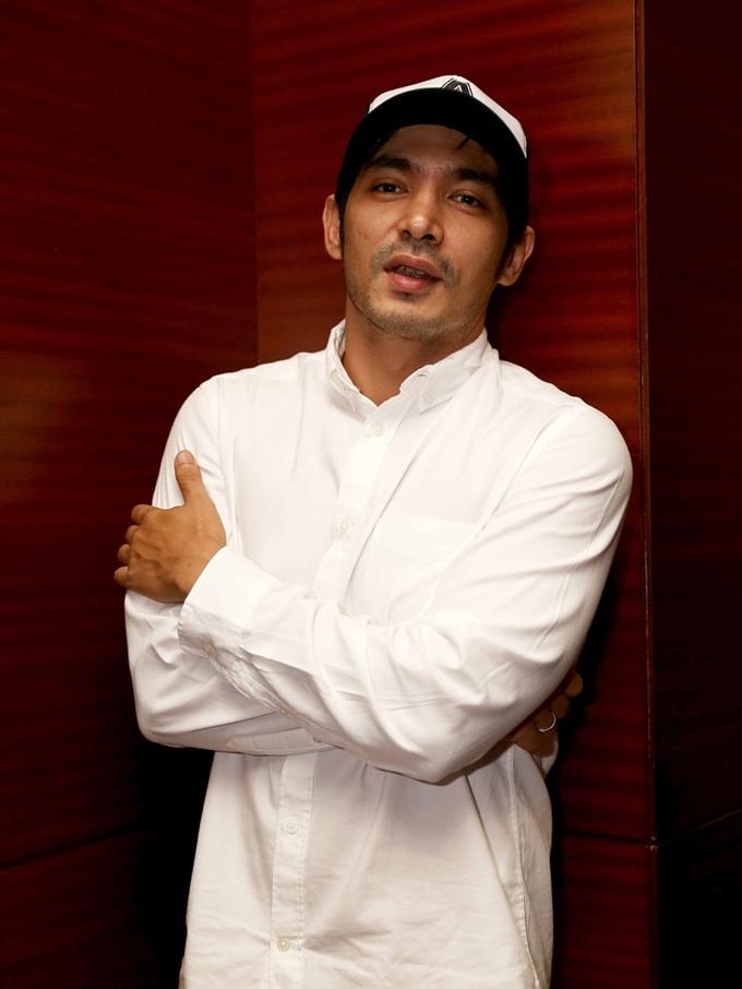 Abimana Aryasatya sempat menolak bermain di film Gundala ...
