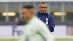 Timnas Spanyol akan bersua dengan Italia pada semifinal UEFA Nations League 2020-2021. Aroma balas dendam begitu santer pada laga nanti, maklum La Furia Roja pernah menelan kekalahan pada babak serupa di Piala Eropa 2020 silam. (AP/Antonio Calanni)