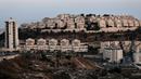 Pemandangan pemukiman Israel Har Homa atau Homat Shmuel di Yerusalem timur pada 23 September 2022. Di kawasan pemukiman Har Homa, Israel ingin membangun 300 perumahan baru. (AFP/Ahmad Gharabli)