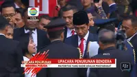Jokowi-Iriana Ganti Baju di Upacara Penurunan Bendera HUT ke-73 RI