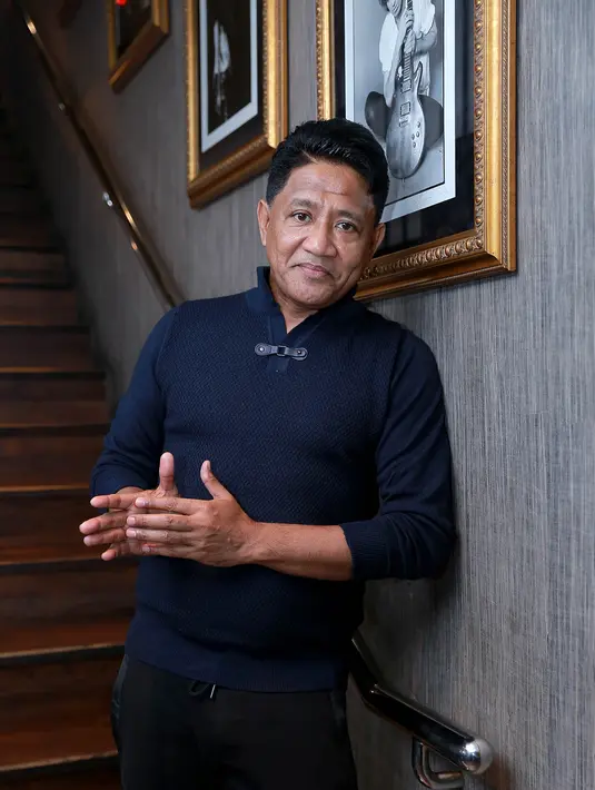 Setelah vakum hampir 6 tahun, Andre kembali berkarya dengan melepas album baru bertajuk ‘All About Love’ berkat komentar sang anak yang cukup menyentil. (Galih W. Satria/Bintang.com)