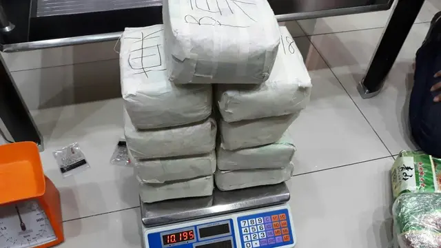 Nyamar Jadi Petani, Polisi Sergap Pembawa Sabu 19 Kilogram