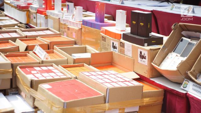 Ribuan Ponsel Ilegal Asal China Disita Polisi