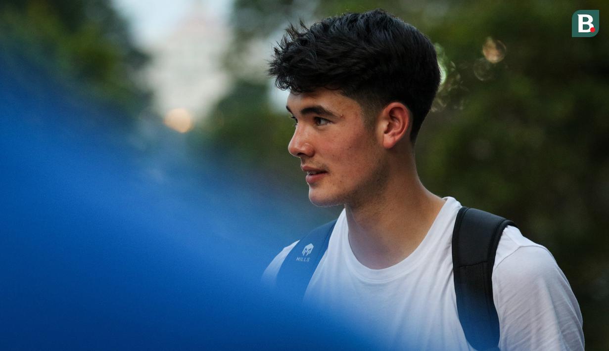 Batalnya Elkan Baggott dan kawan-kawan melakukan latihan perdana ini disebabkan adanya miskomunikasi antara PSSI dan pengelola GBK. (Bola.com/Bagaskara Lazuardi)