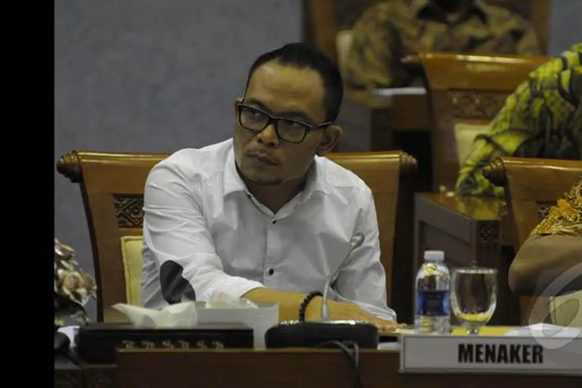 Menaker Ingin Pesantren Mampu Membekali Keterampilan Alumninya