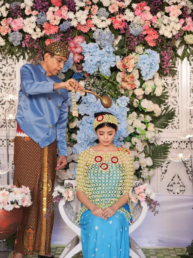 7 Potret Jharna Bhagwani Jalani Siraman dan Sungkeman Jelang Pernikahan