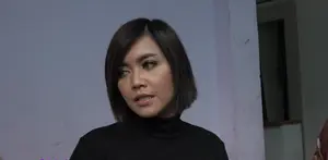 Nampaknya Denada sangat tertekan dengan permasalahan sekaligus prosesi perceraian. Mengalami masalah dengan jantungnya sejak setahun lalu, Denada tidak mau lagi ditawarkan rujuk, ia ingin segera sah bercerai dengan Jerry Aurum.