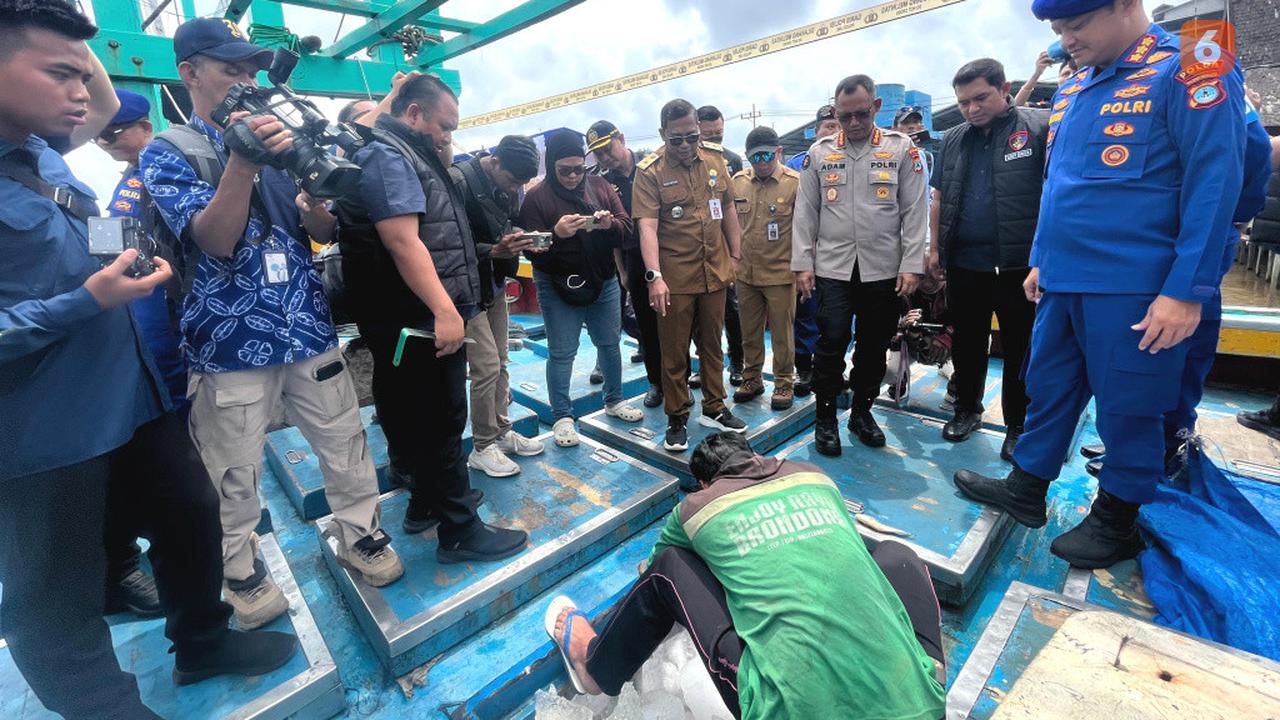 Ditpolairud Polda Kalsel amankan empat kapal nelayan asal Lamongan