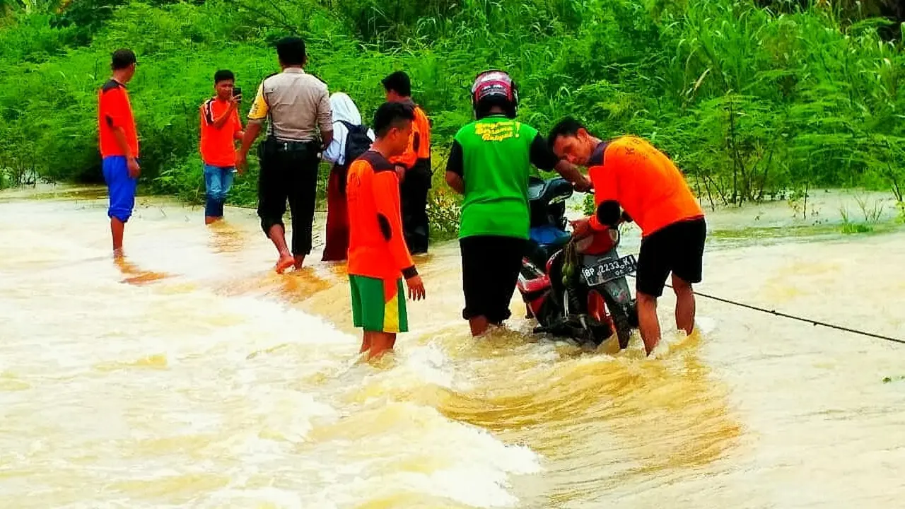 Perjuangan bocah menuju sekolah