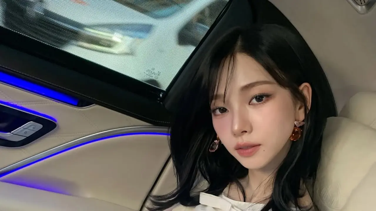Aura Elegan Karina aespa di Milan Fashion Week 2026 Rambut Sebahu dan Makeup Natural Jadi Sorotan
