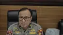 Karo Penmas Divisi Humas Polri Brigjen Dedi Prasetyo memberikan keterangan terkait bom Sibolga, di Mabes Polri, Rabu (13/3). Dedi Prasetyo mengatakan sasaran terduga teroris dalam kasus bom Sibolga adalah aparat keamanan. (Liputan6.com/Faizal Fanani)