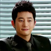 Park Shi Hoo siap kembali berkarir. Dia akan bermain dalam drama Neighborhood Hero. Foto: Kdramastars.com