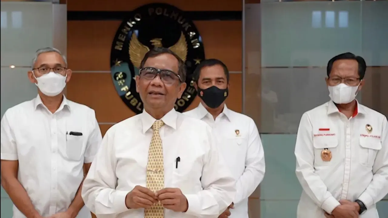 Menteri Koordinator Bidang Politik, Hukum dan Keamanan (Menko Polhukam) Mahfud MD menegaskan, jika Satgas BLBI kini dibekali Keputusan Presiden (Keppres) baru dan personel tambahan.