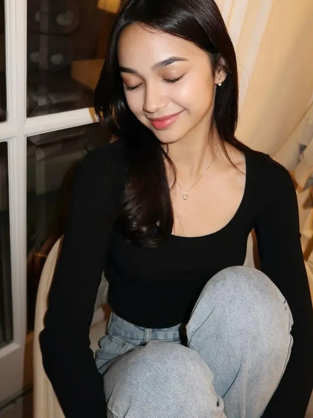 Sydney Azkassya Yusuf curi perhatian dengan wajah cantiknya. (credit:instagram.com/sydneyazkassya)