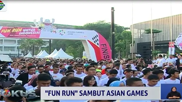 Suasana Fun Run 2018 terlihat menggelorakan semangat Asian Games yang digelar di Gelora Bung Karno, Jakarta pada Minggu pagi.