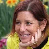 Tak ingin sang suami kesepian setelah ia meninggal, Amy Krouse Rosenthal membuatkannya akun kencan online. (Foto: twitter)