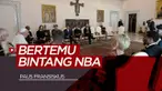 Berita video Paus Fransiskus mengundang beberapa bintang NBA. Apa yang mereka bahas?