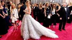 Siapa saja deretan aktris yang tampil memukau di karpet merah Oscar 2017? Selengkapnya hanya di Starlite!