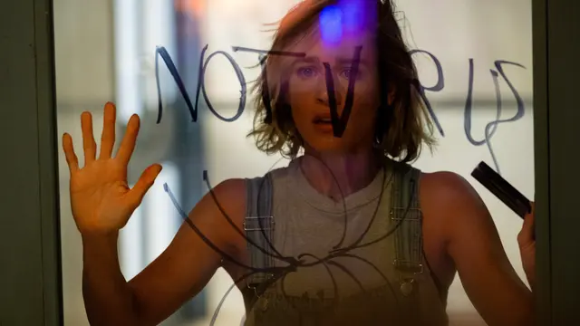 Matilda Lutz dalam film Crawlers. (dok. Arachnid Films LLC)