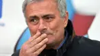 Motion grafis yang menggambarkan statistik performa buruk Jose Mourinho manajer Chelsea pada musim kompetisi Premier League 2015/16. 