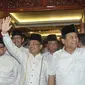 Ki-ka: Ketua Majelis Syuro DPP PKS Salim Assegaf Al Jufri, Presiden PKS Sohibul Iman, Ketua Umum Gerindra, Prabowo Subianto saat deklarasi Anies dan Sandiaga sebagai Cagub dan Cawagub DKI Jakarta 2017 di Jakarta, Jumat (23/9).  (Liputan6.com/Yoppy Renato)