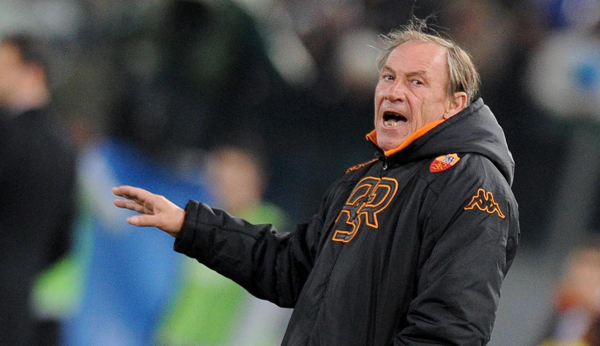 Zdenek Zeman lahir di Praha tanggal 12 Mei 1947. Pelatih berkebangsaan Republik Ceska ini merupakan pelatih yang paling sering keluar dari klub yang sama untuk kedua kalinya, yaitu Foggia, Lecce, dan AS Roma. (EPA/Ettore Ferrari)