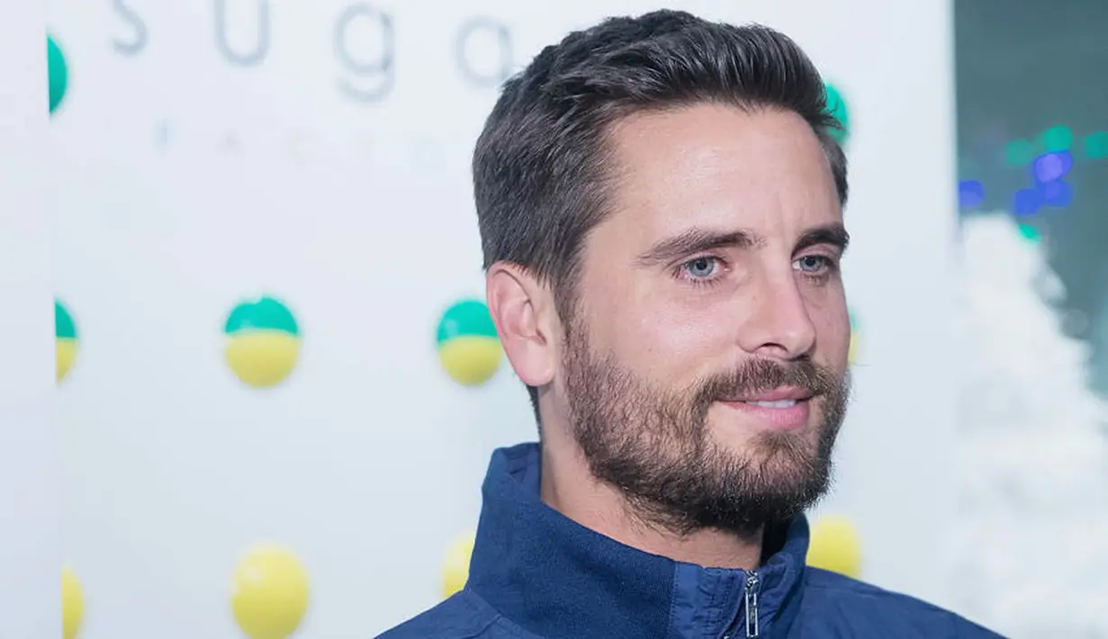 Bahkan Scott Disick mengatakan tengah menjomblo pada wanita itu! (metro.us)