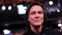 Potret Terbaru Jim Carrey yang Bikin Pangling, Tampil di Cesar Awards 2026 Bersama Kekasih Baru