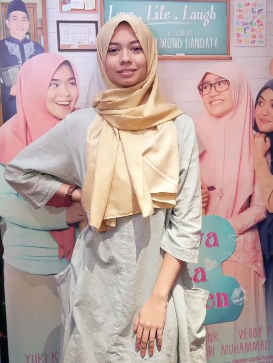 Banyak yang memuji kecantikan Yuki Kato saat tampil mengenakan hijab. Selain orangtua, juga dari orang terdekatnya. Yuki mengakui, terbiasa berhijab lantaran perannya. (Bambang E. Ros/Bintang.com)