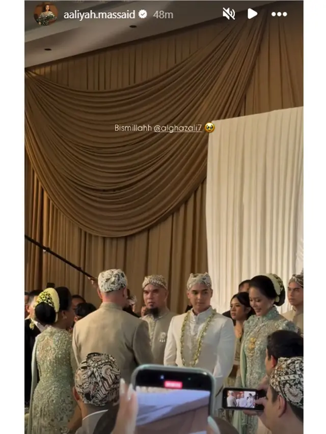 7 Potret Keluarga Besar di Pernikahan Al Ghazali-Alyssa, Ahmad Dhani dan Maia Berdampingan