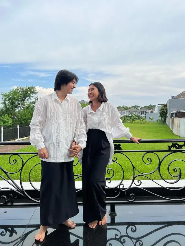 Angga Yunanda dan Shenina Cinnamon rayakan lebaran bareng