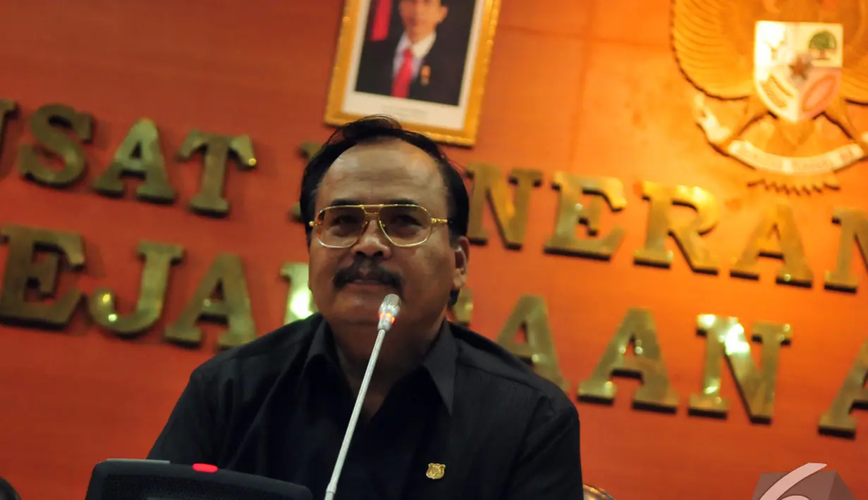 Jaksa Agung saat menggelar siaran Pers di Gedung Kejaksaan Agung, Jakarta, Senin (17/11/2014)(Liputan6.com/Johan Tallo)