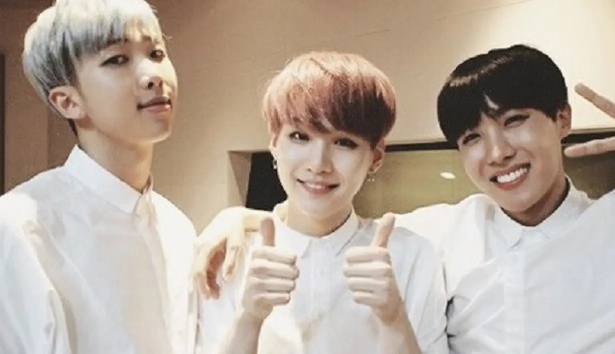 BTS juga punya sub unit yang bernama Rap Line. Trio ini terdiri dari J-Hope, Suga, dan RM. (Foto: Soompi.com)