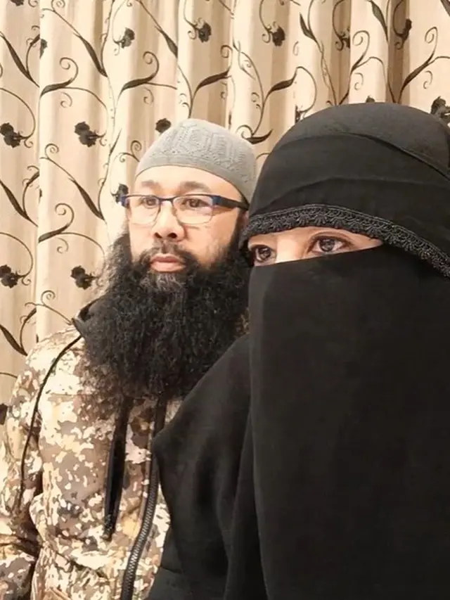 Peggy Melati Sukma dan suami (Instagram.com//peggymelatisukma_khadijah)