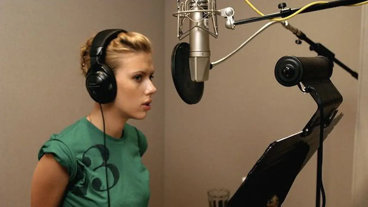 Scarlett Johansson Bikin Band Wanita Sendiri