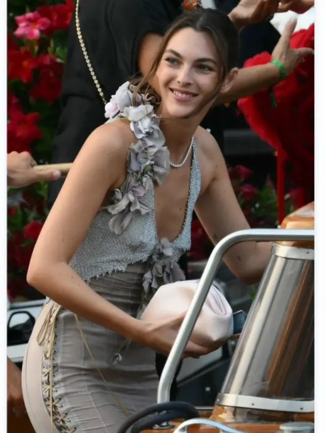Leonardo DiCaprio dan Pacarnya yang Lebih Muda 23 Tahun, Vittoria Ceretti Bakal Hadiri Pernikahan Jeff Bezos. (Marco BERTORELLO / AFP)