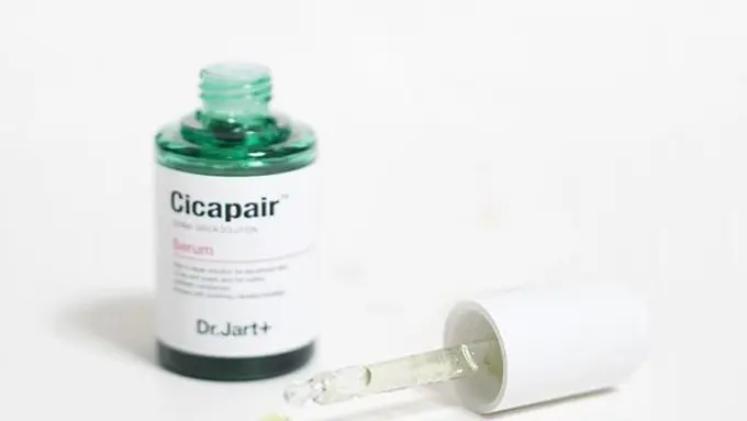 Review: Dr. Jart+ New Cicapair Serum