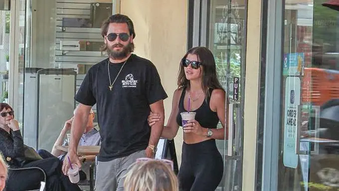 [Bintang] Scott Disick dan Sofia Richie