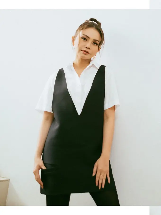 Nama Rossa terseret kasus perselingkuhan Reza Arap