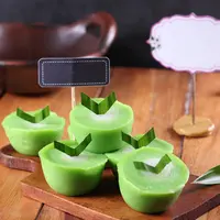 Ilustrasi kue nona manis pandan./Copyright&nbsp;shutterstock.com/g/yebemoto