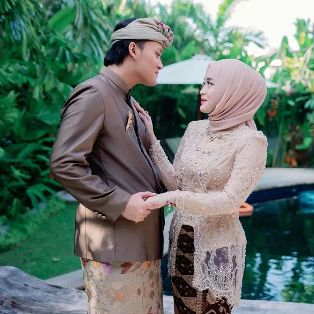 8 Potret Kompak Putri Delina dan Rizky Febian, Ikut Nantikan Pernikahan Kakak