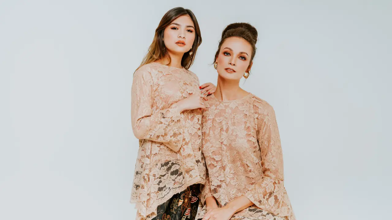 kebaya-kezo