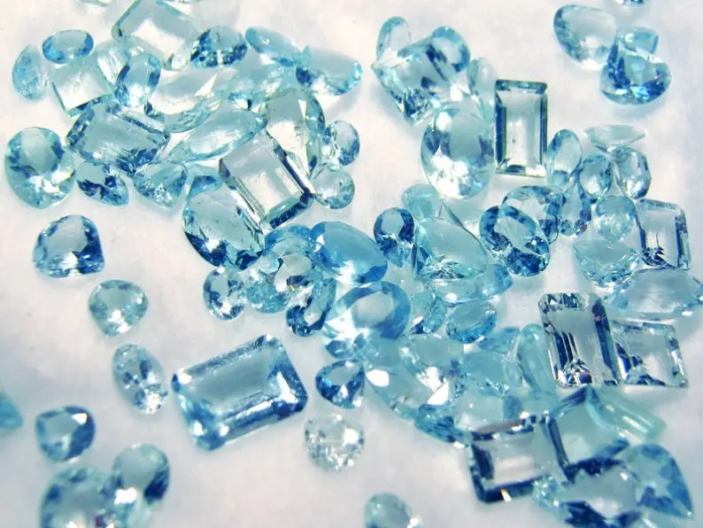 Ilustrasi batu aquamarine. (Foto:selectedfindings.com)