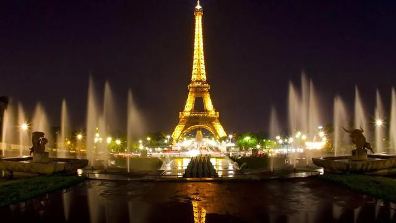 Menara Eiffel