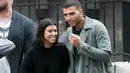 Kendati demikian, hubungan Kourtney Kardashian dan Younes Bendjima sepertinya sudah kembali baik. (Life & Style)