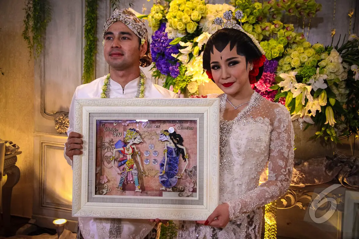 Raut Bahagia Raffi Ahmad-Nagita Slavina Pasca-Resmi Menikah