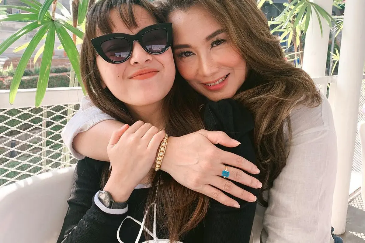[Fimela] Baby Mamesah anak angkat Reza Artamevia