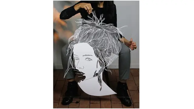7 Papercut Karya Pria Ini Miliki Ukuran Tak Biasa