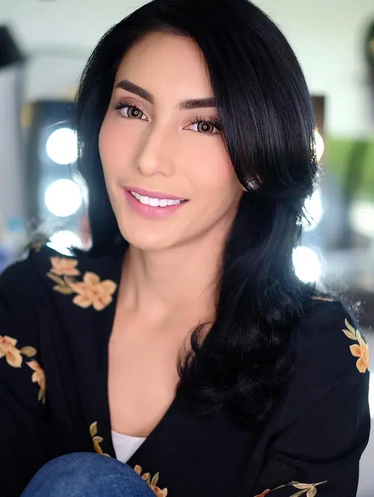 Tyas Mirasih (Instagram/tyasmirasih)